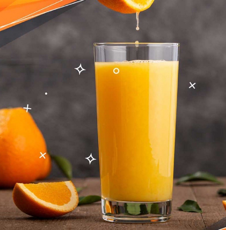 Nước cam là nguồn tuyệt vời của vitamin và khoáng chất. Chính vì vậy, nhiều người có thói quen uống nước cam hằng ngày để gìn giữ sức khỏe. Ảnh minh họa.