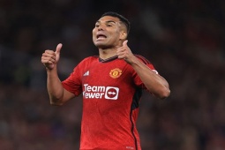 Bóng đá - Tin mới nhất bóng đá tối 18/8: Jamie Carragher chê MU vụ mua Casemiro
