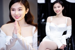 Làm đẹp - Nét xinh "động lòng người" của “đệ nhất mỹ nhân chuyển giới” vừa tới Việt Nam