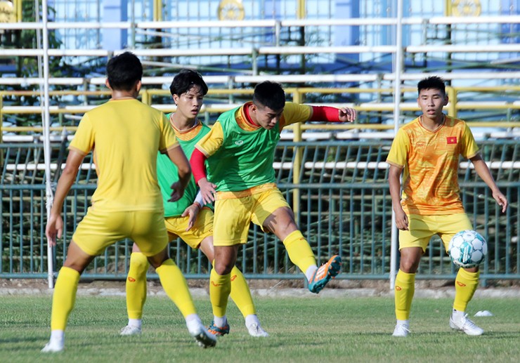 U23 Việt Nam tích cực tập luyện chuẩn bị cho giải U23 Đông Nam Á 2023.