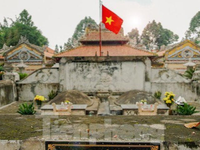 Du lịch - Câu chuyện hai ngôi mộ từng bị vua Minh Mạng san phẳng