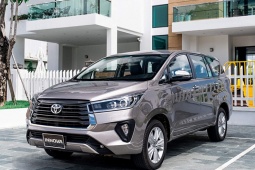 Tin tức ô tô - Giá xe Toyota Innova tháng 8/2023, giảm 50% LPTB và nhiều ưu đãi khác