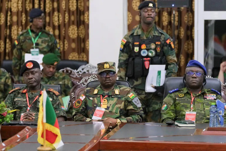 Giới lãnh đạo quốc phòng ECOWAS có cuộc họp kéo dài 2 ngày liên quan tới việc can thiệp quân sự vào Niger. Ảnh: Reuters