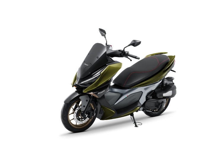 Xuất hiện đối thủ "sừng sỏ" của Honda PCX160 - 3