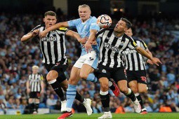 Video bóng đá Man City - Newcastle: Haaland phung phí, siêu phẩm định đoạt (Ngoại hạng Anh)