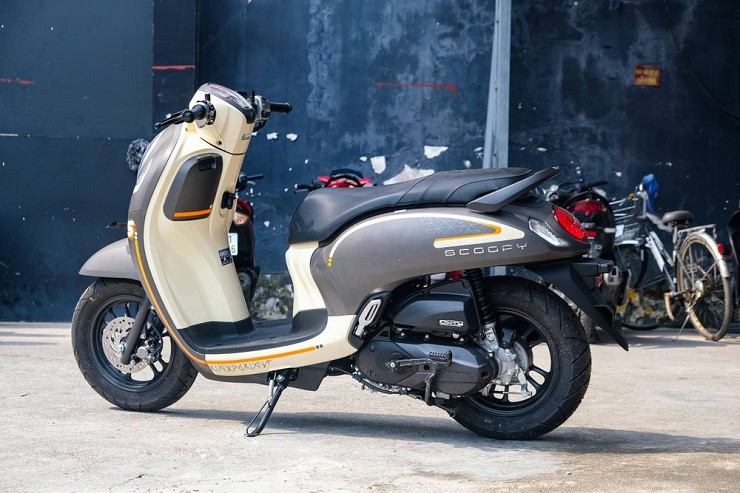 Giá Honda Scoopy tiếp tục "lao dốc" trong tháng 7 âm lịch - 2