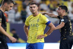 Ronaldo bị chấm 3,9 điểm: Đối mặt thủ môn không dám sút, Al Nassr ”rơi tự do”