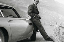 Đàn ông - Phong cách đặc trưng: Ăn mặc như James Bond, đỉnh cao của sự tinh tế