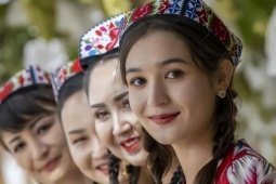 Vì sao Tân Cương được mệnh danh là "thánh địa mỹ nhân" ở Trung Quốc?