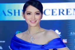 Đời sống Showbiz - Chân dài gốc Việt nổi tiếng ở Hollywood bất ngờ về nước, nhan sắc gây chú ý