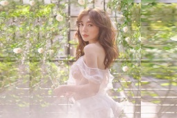 Thời trang - Gu chọn váy áo tôn sắc vóc "gái 2 con" của Elly Trần thậm chí đẹp và mặn mà hơn xưa!