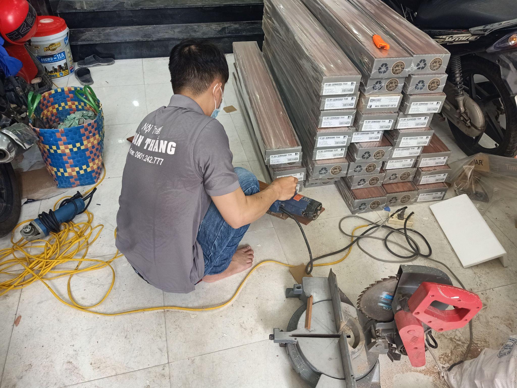 Ngoài sàn nhựa giả gỗ thì Toàn Thắng còn thi công sàn gỗ công nghiệp