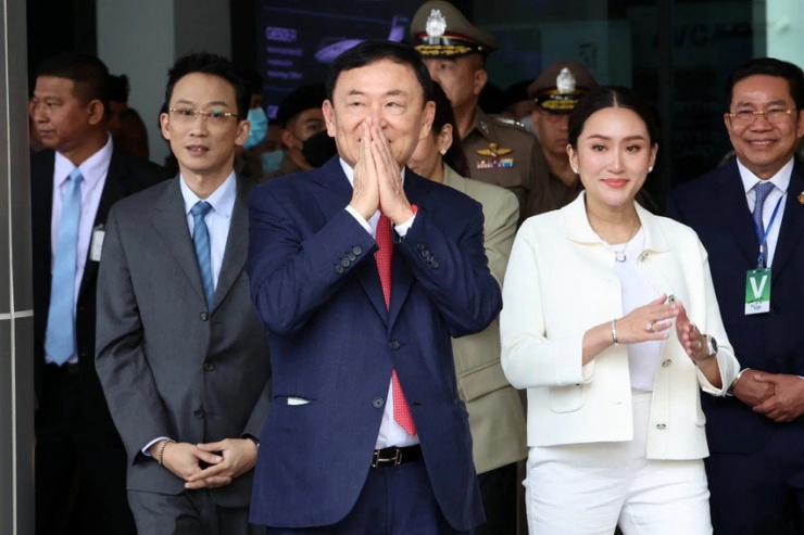 Cựu Thủ tướng Thaksin Shinawatra - nhân vật ảnh hưởng lớn đến chính trường Thái Lan - 2