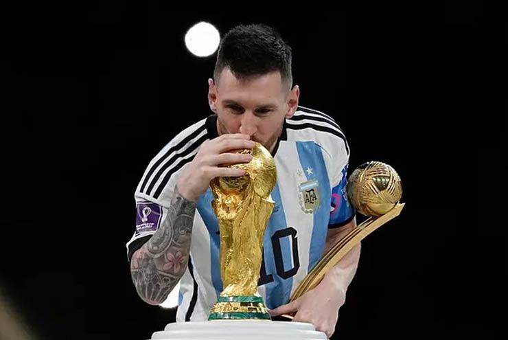Lionel Messi đứng trước cơ hội giành Quả bóng Vàng thứ 8