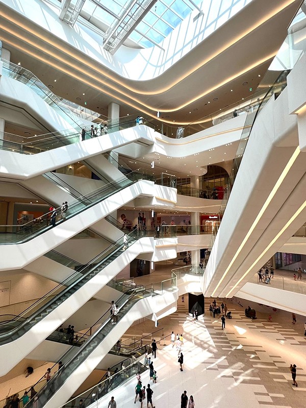 Thiên đường mua sắm, giải trí mới cho các gia đình dịp hè gọi tên LOTTE MALL West Lake Hanoi - 2