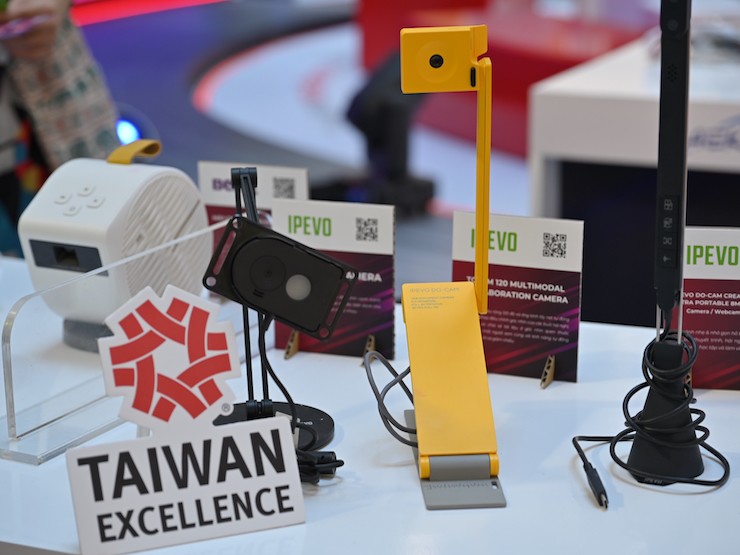 Taiwan Excellence là triển lãm&nbsp;về máy tính và các thiết bị công nghệ hiếm coi còn diễn ra thường niên.
