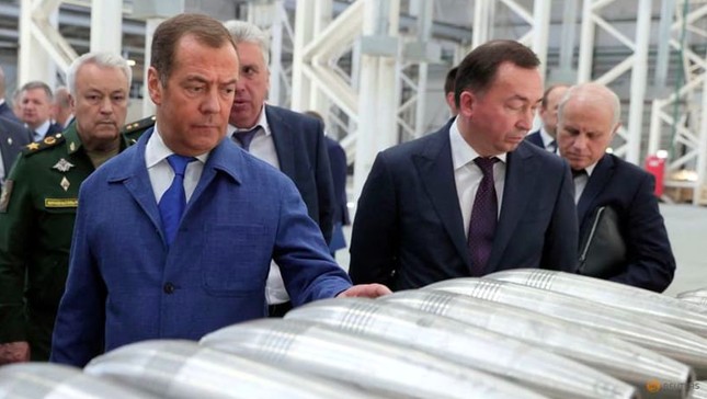 Ông Medvedev nói đến khả năng Nga sáp nhập 2 vùng ly khai của Gruzia - 1