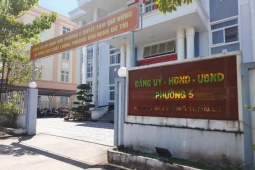 Tin tức trong ngày - Vụ ‘cưỡng chế nhà này, dỡ nhà kế bên’ ở Cà Mau: Kỷ luật chủ tịch, phó chủ tịch phường