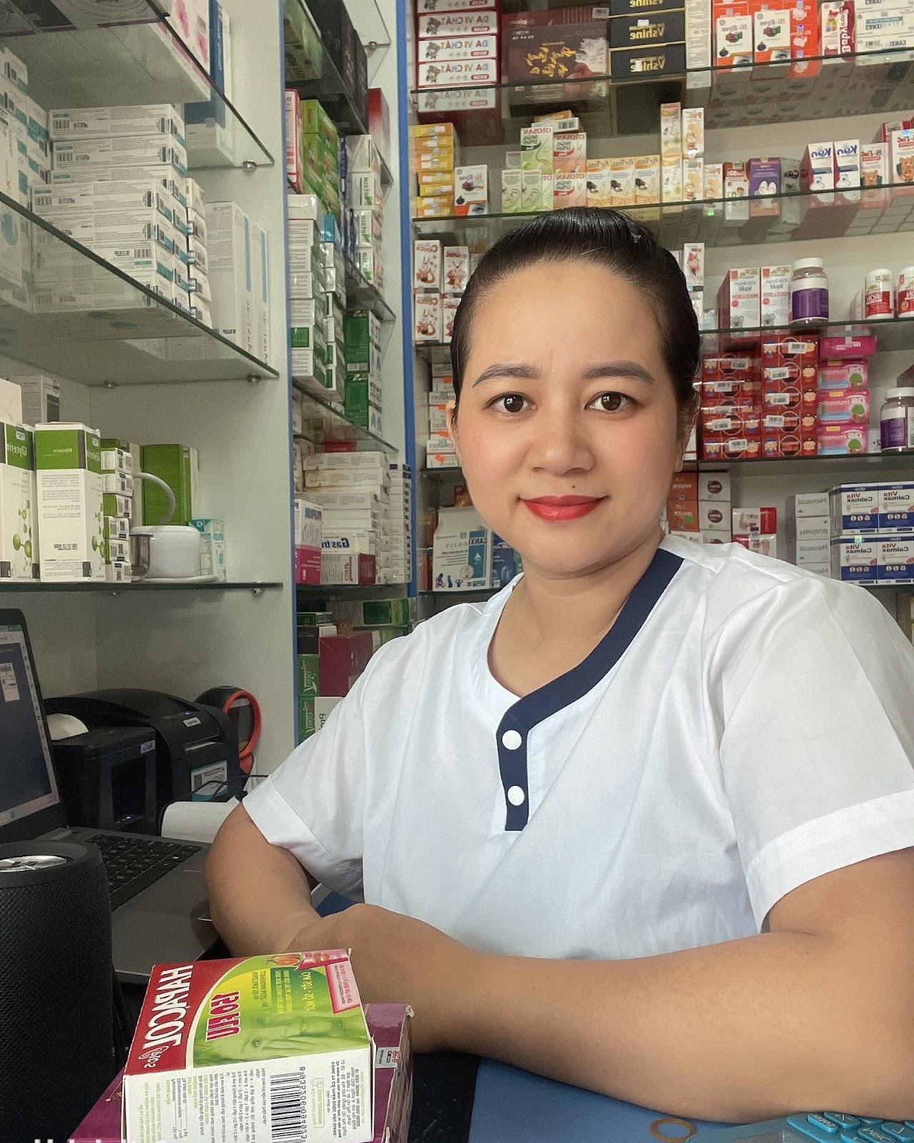 Thuý Ngân Pharmacy và mục tiêu cải thiện sức khoẻ cộng đồng - 1