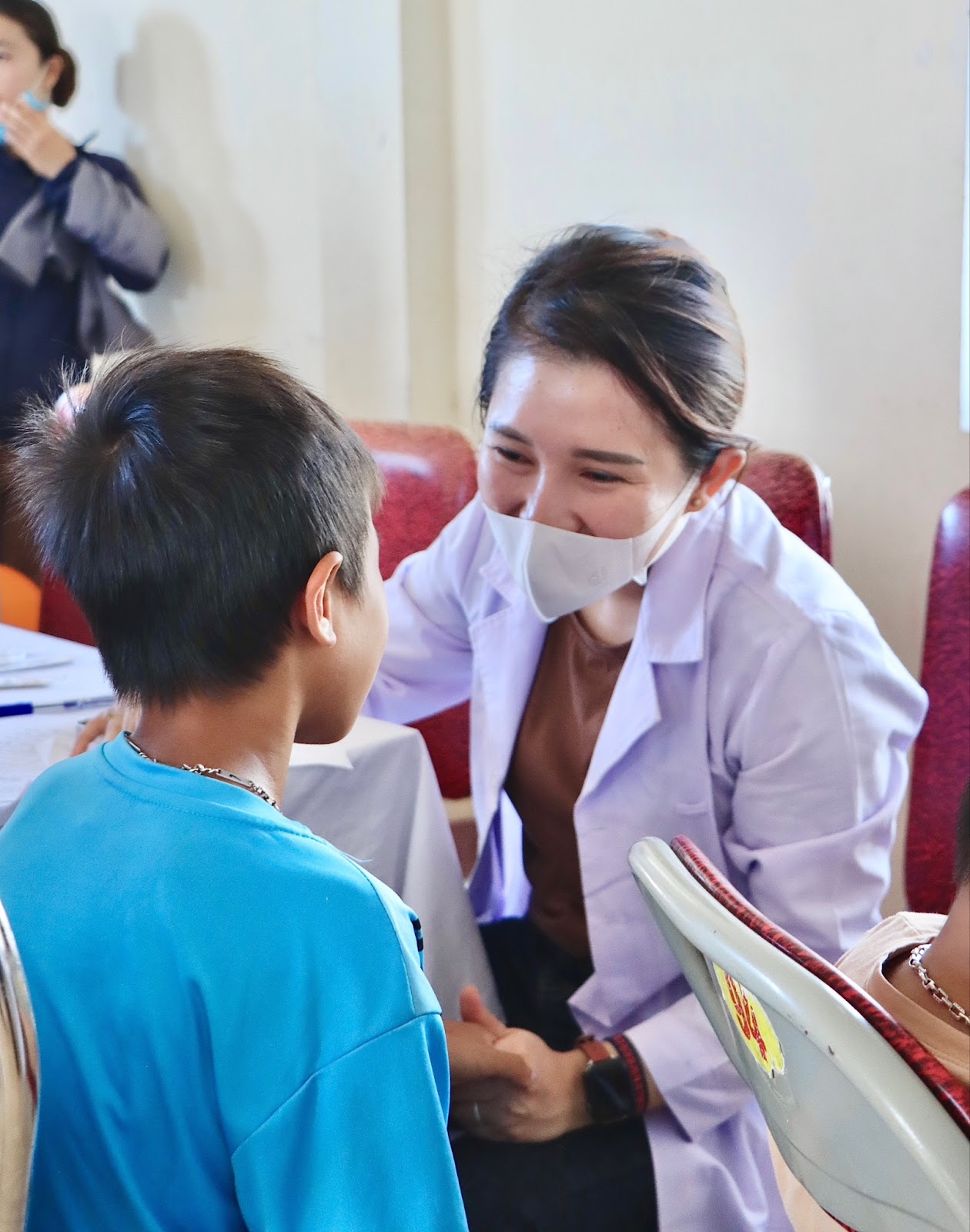 Dược sĩ Hồ Nhung Lam: Chặng đường xây dựng quầy thuốc từ tình yêu nghề và đam mê y học - 2