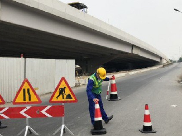 Tin tức trong ngày - Cấm ôtô qua cầu Thăng Long trong 3 đêm