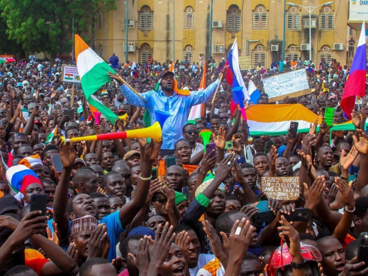 Đảo chính Niger: Con gái Tổng thống bị lật đổ lên tiếng; Các thành viên ECOWAS bàn phản ứng - 2