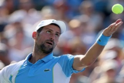 Thể thao - Djokovic có thể phá kỷ lục "khủng" của Federer, bị coi là "kẻ thứ 3 đáng ghét"