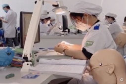 Bạn trẻ - Cuộc sống - "Ngành học hoàng gia" học phí cao ngất ngưởng vẫn 'hút' sinh viên