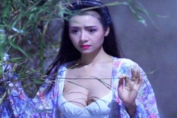 Phim - "Nữ hoàng gợi cảm" châu Á chi 6 tỷ đồng mua bảo hiểm vòng 1