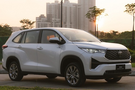 Rộ tin Toyota Innova 2024 đã về Việt Nam, giá dự kiến cao hơn đời cũ