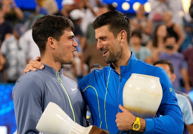 Alcaraz thua Djokovic ở chung kết&nbsp;Cincinnati Masters vừa qua