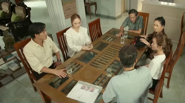 Gia đình mình vui bất thình lình: Công bị ung thư, quyết coi Phương là người dưng - 5