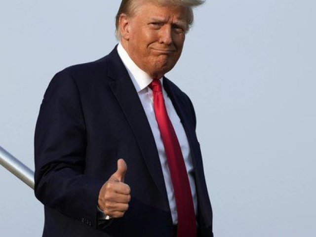 Thế giới - Ông Trump bị bắt rồi tại ngoại sau 20 phút