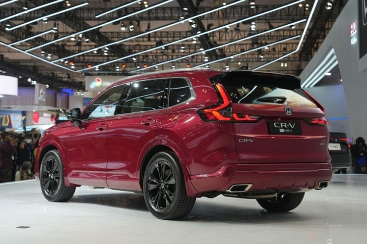 Honda CR-V 2023 vừa ra mắt bị chê giá cao nhưng vẫn "đắt khách" - 4