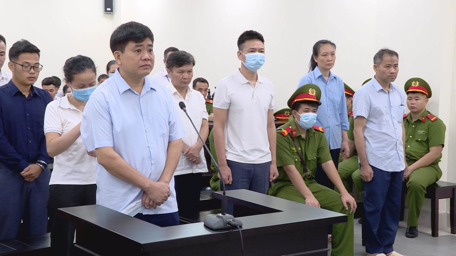 Bị cáo Nguyễn Đức Chung tại phiên toà