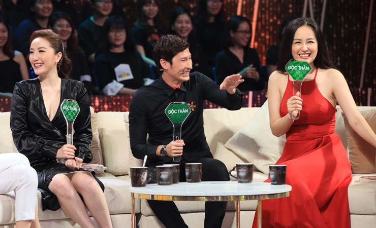 Mai Phương Thúy gây tò mò với loạt ảnh cùng hội bạn thân bằng tuổi - 11