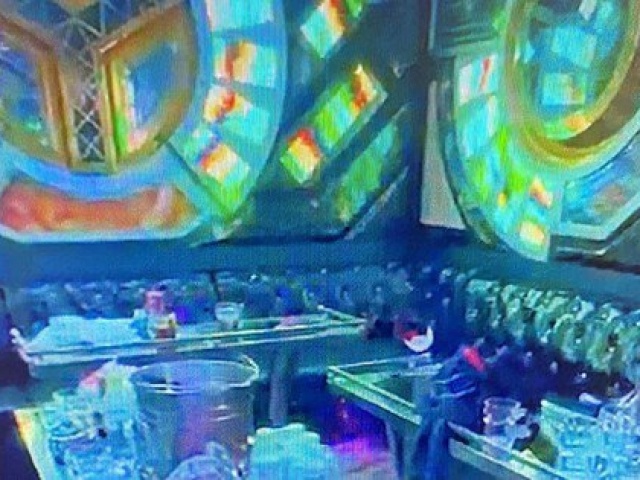 Pháp luật - 39 người dương tính ma túy trong quán karaoke ở Long An