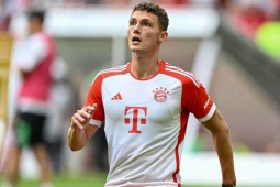 Tin mới nhất bóng đá tối 27/8: Pavard đình công ở Bayern