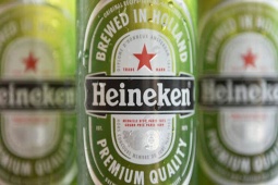 Kinh doanh - Heineken bán 7 nhà máy bia với giá chỉ bằng bát phở