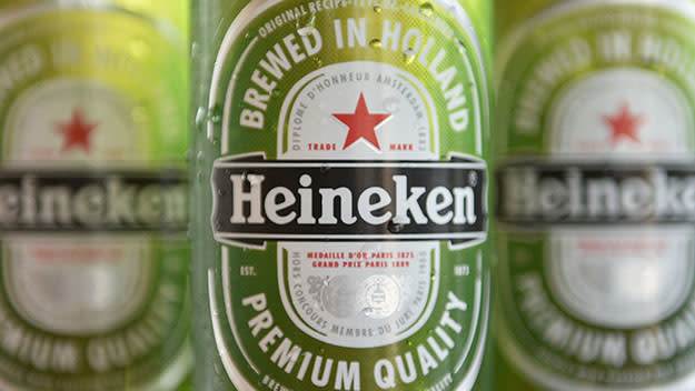 Heineken bán 7 nhà máy bia với giá chỉ bằng bát phở - 1