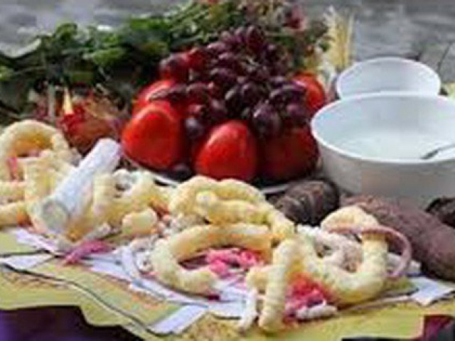 Ẩm thực - 3 lưu ý giúp các gia đình cúng Rằm tháng 7 âm lịch đúng quy trình, đón bình an