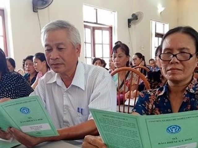 Kinh doanh - Đề xuất đóng bảo hiểm xã hội 5 năm cũng được nhận lương hưu