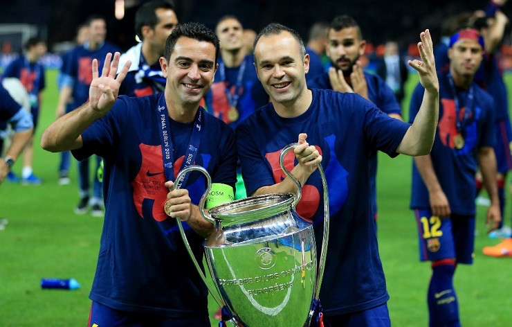 Xavi và Iniesta được đánh giá là&nbsp;một trong những cặp tiền vệ vĩ đại&nbsp;nhất thế kỷ 21