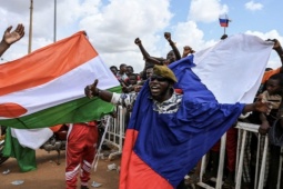 Thế giới - Quá hạn chót trục xuất đại sứ Pháp, Niger có động thái rắn