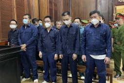 An ninh - Xã hội - Vụ 13 công an nhận tiền để thả người: Cựu trưởng công an phường bị đề nghị 7-8 năm tù