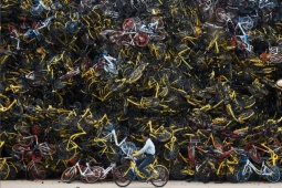 Thế giới xe - Cận cảnh nghĩa địa xe đạp bỏ hoang khổng lồ ở Trung Quốc