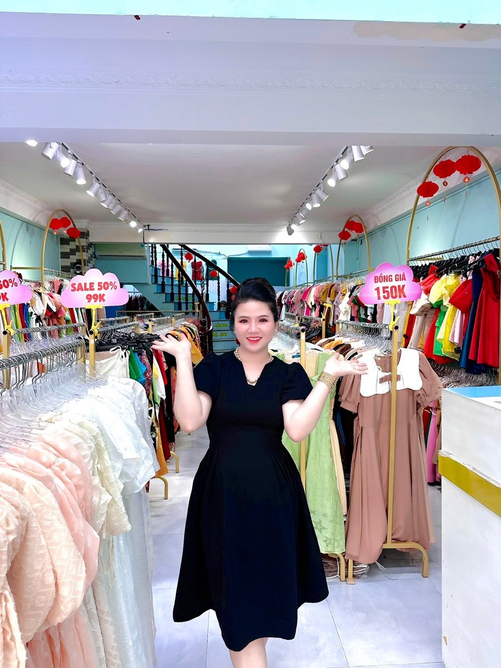 Đến với Ly Ly Sốp, bạn có thể thoải mái lựa chọn với đầy đủ các mẫu mã cũng như kích cỡ và màu sắc khác nhau.