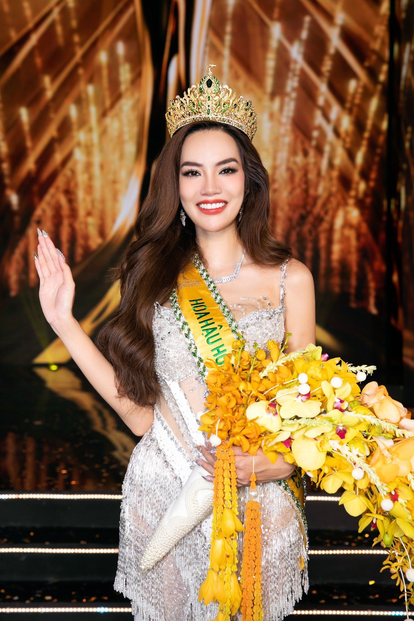 Lê Hoàng Phương đăng quang&nbsp;Miss Grand Vietnam 2023.