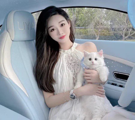 Một Á hậu mất tích, nghi bị bắt cóc? - 2