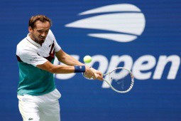 Video tennis Medvedev – Balazs: Chóng vánh 77 phút, “hủy diệt” đối thủ (US Open)
